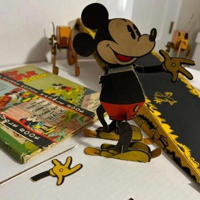 Mickey Mouse Antique Set