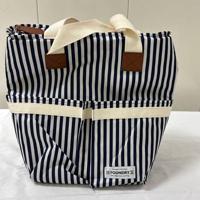 (1pc) The Foundry Insulated Tote Bag | The Foundry insulated tote bag. - h. 14 x w. 14 in

