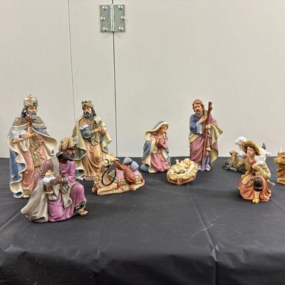 (10pc) Bellini by Malco Nativity Set | "Bellini by Malco" nativity set

