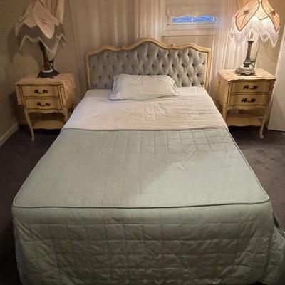 Queen Bed Frame- $100
Nightstands (2)- $50
Lamps- $50 EACH