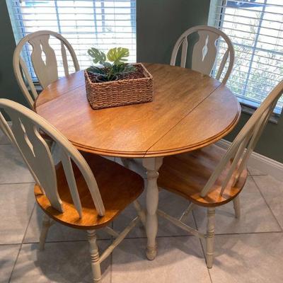 Wood Table and 4 Chairs