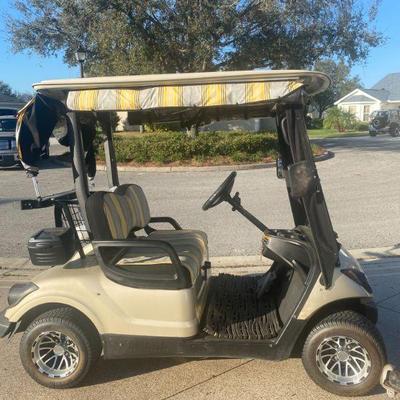 Yamaha Gas Golf Cart, goes 20 mph
