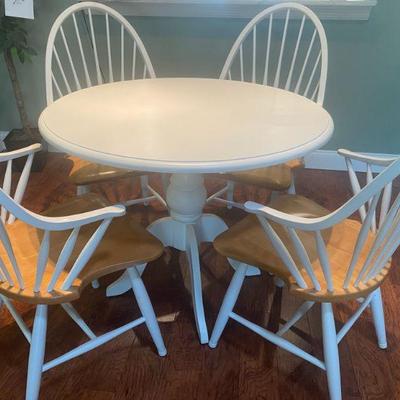 White Table and 4 Chairs