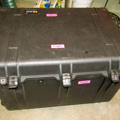 Pelican 1660 case