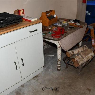 1018 garage