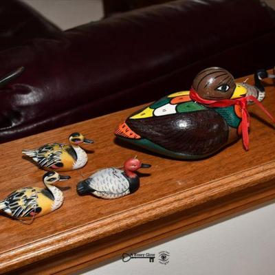 0484 family room