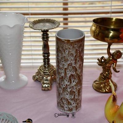 0439 family room