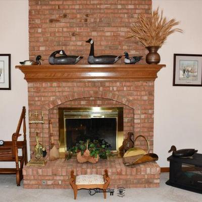 0389 family room