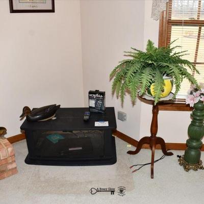 0390 family room