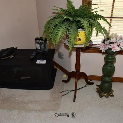 0459 family room