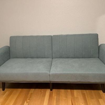 33 sealyseafoamgreenfolddowncouch