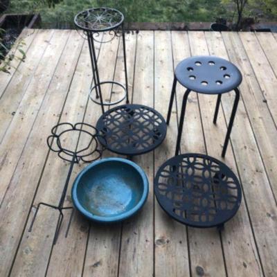 158 metalplantstands moregardendecor