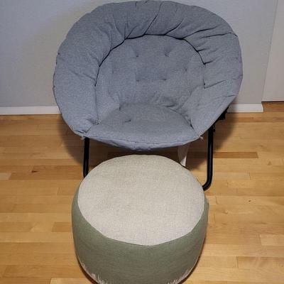 125 foldingsaucerchair poufffootrest