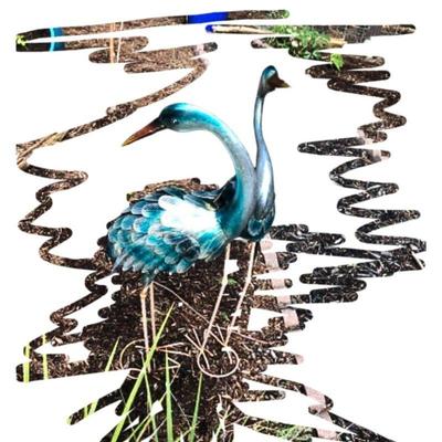 38 decorativeheronlikegardentinsculptures