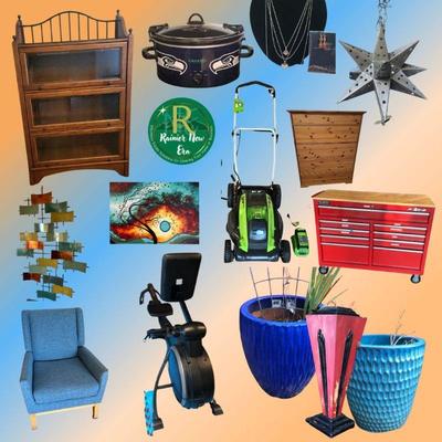 Kingston Move-Out Sale