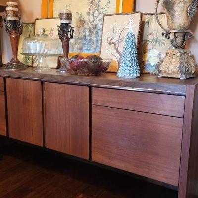 Mid Century Modern (MCM) Kimball Buffett or TV Cabinet