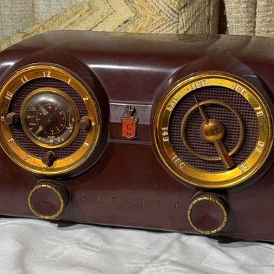Vintage crosley 11 123u dashboard" clock radio