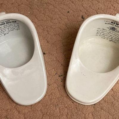 Pair of slipper bed pans