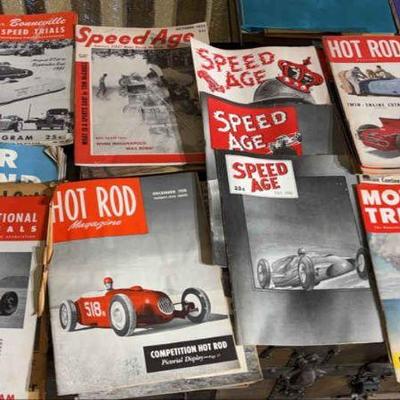 Vintage magazines hot rod motor trend