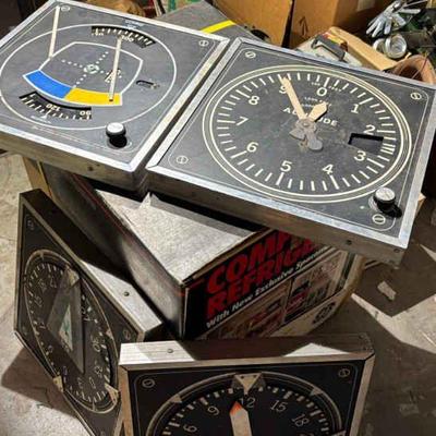 Airplane instruments training displays