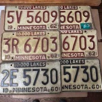 Vintage 1960s 10 000 lakes minnesota license plates