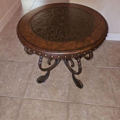 Beautiful Round End Table (2)