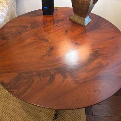 Antique Round Mahogany Dining or Breakfast Table