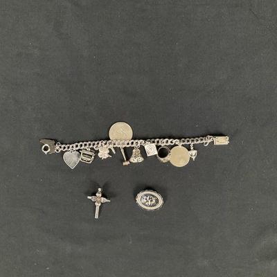 Vintage sterling silver charm bracelet accessories