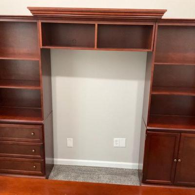 Traditional 5 piece wooden office wall unit with shelving and storage