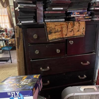 Wardrobe 