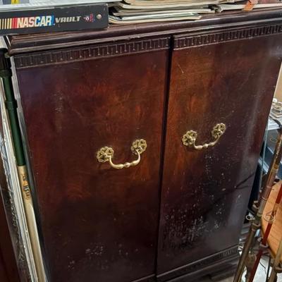 Mahogany cabinet