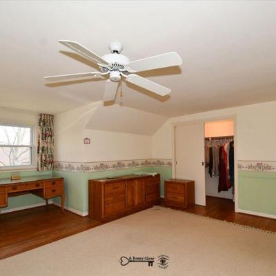386 bedroom a