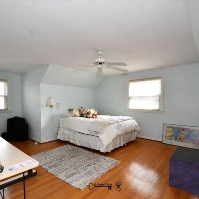 443 bedroom b
