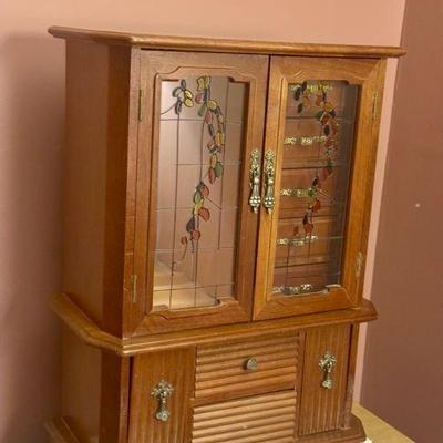 Jewelry Box
