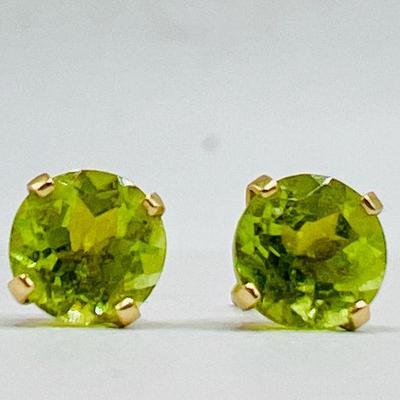 14K Gold Sparkling Green Stud Earrings
