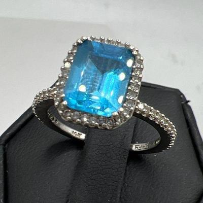 Sparkling Blue 14K White Gold Ring with Diamond Accents
