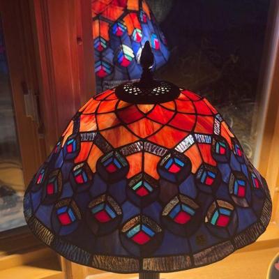 Tiffany Style Lamp
