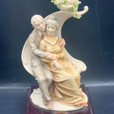 Giuseppe Armani Timeless Love 1552P Figurine
