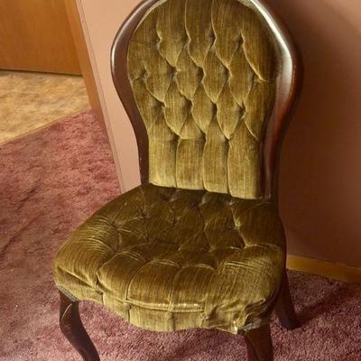 Victorian Style Chair
