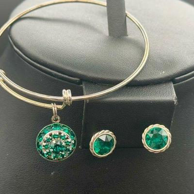 Green & Silver Tone Earring And Bracelet Set
