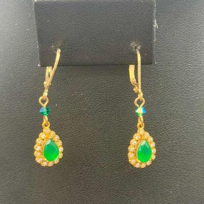 Gorgeous Teardrop Earrings
