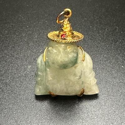 Jade pendant