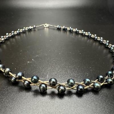 Sterling necklace with pearls