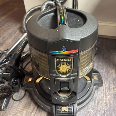Rainbow vacuum