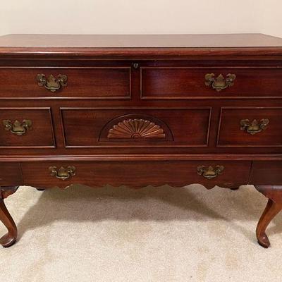 Lane queen ann cedar chest