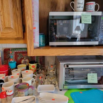 Microwave and Toaster Oven