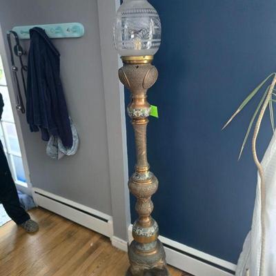 Brass heavy pole lamp