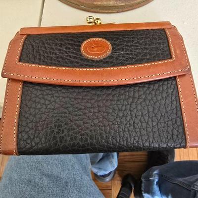 Dooney & Bourke