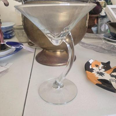 Lobby curved stem martini glasses