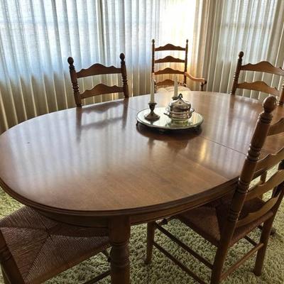 Ethan Allen beautiful set 